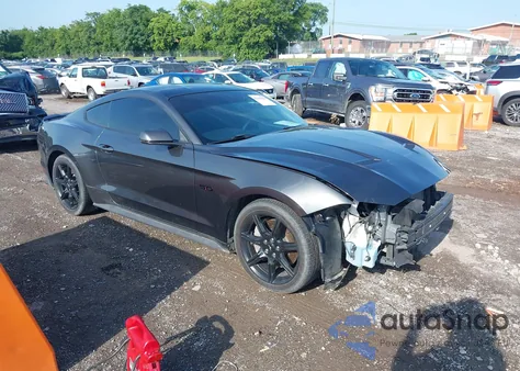 2019 Ford Mustang Gt Premium z USA, uszkodzony, nr VIN 1FA6P8CF3K5204114